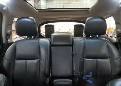 2014 Nissan Pathfinder Platinum z USA, uszkodzony, nr VIN 5N1AR2MM0EC608086